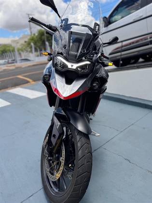 TRIUMPH TIGER 900 GT PRO TRIUMPH TIGER 900 GT PRO